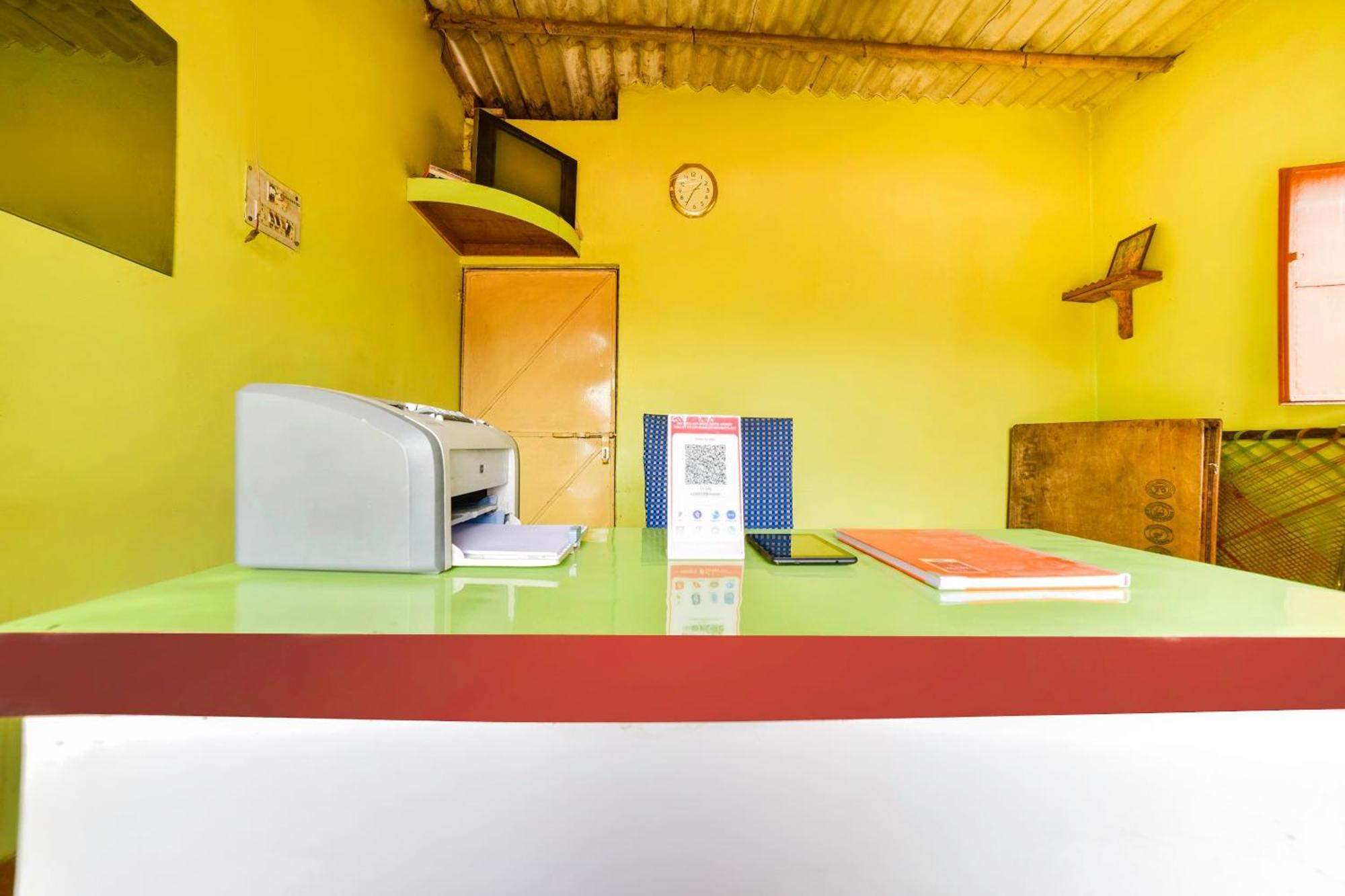 Oyo Flagship Ashoka Guest House Bihta Exterior photo