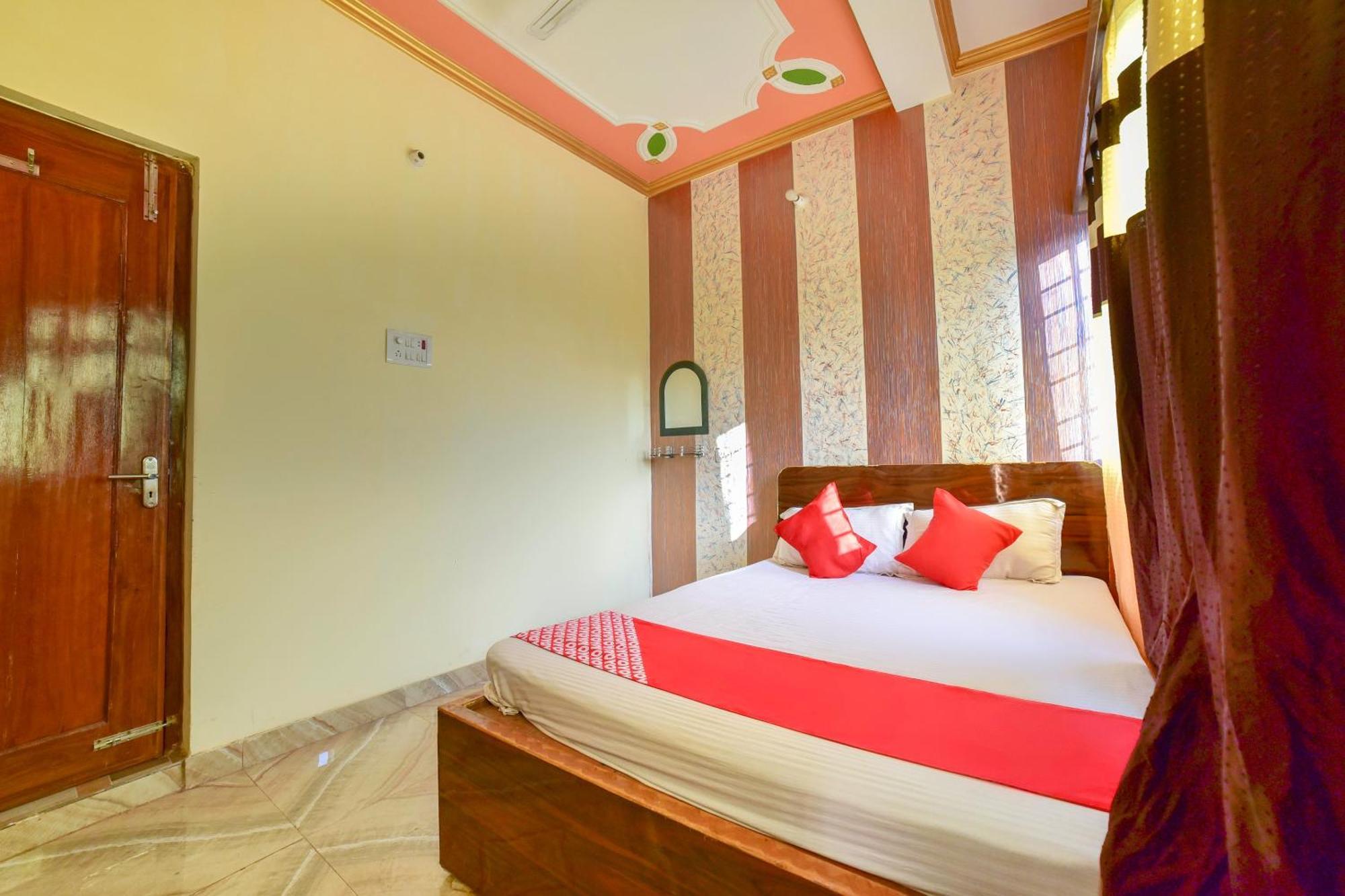 Oyo Flagship Ashoka Guest House Bihta Exterior photo
